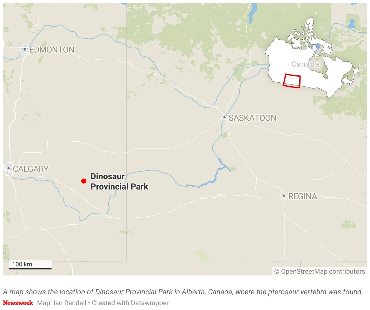 地図には、一口サイズの翼竜の椎骨が発見されたカナダ、アルバータ州の州立恐竜公園の位置が示されています。