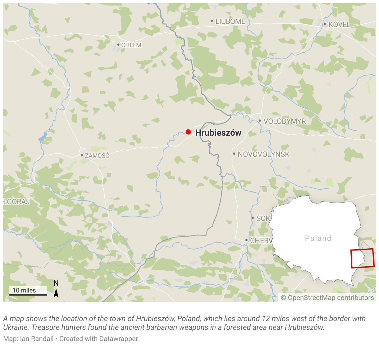 A map shows the location of the town of Hrubieszów, Poland, which lies around 12 miles west of the border with Ukraine.